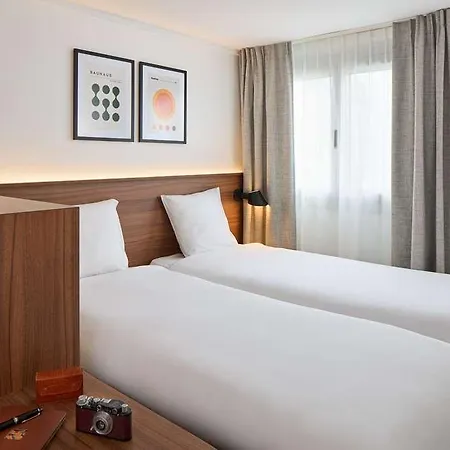 Timhotel Nation Hotel 3*