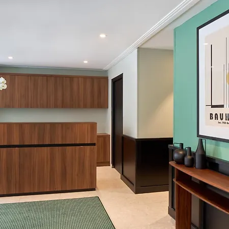 Timhotel Nation Hotel 3*