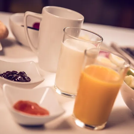 Hotel Timhotel Nation