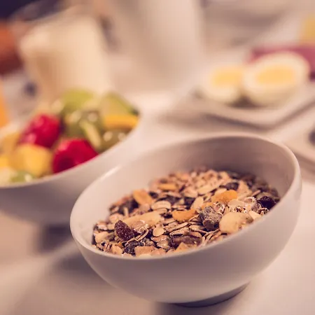 Timhotel Nation 3* Paryż