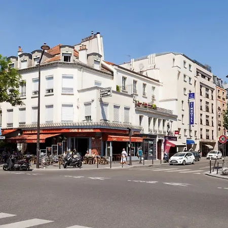 Hotel Timhotel Nation 3*