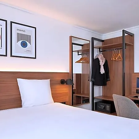 Hotel Timhotel Nation 3*