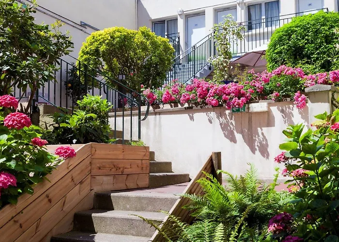 Hotel Timhotel Nation