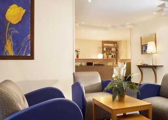 Hotel Timhotel Nation 3*