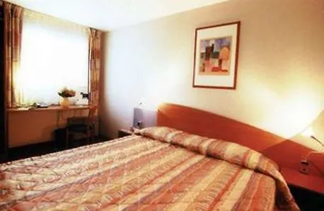 Hotel Timhotel Nation Parigi