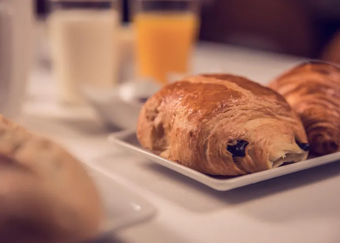 Timhotel Nation Hotel 3*