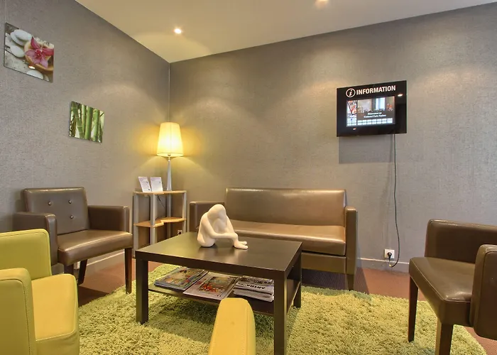 Timhotel Nation Hotel 3*
