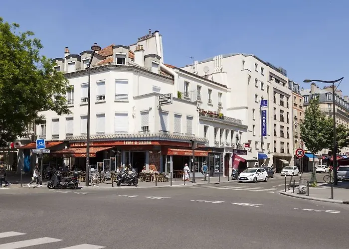 Timhotel Nation Hotel 3*